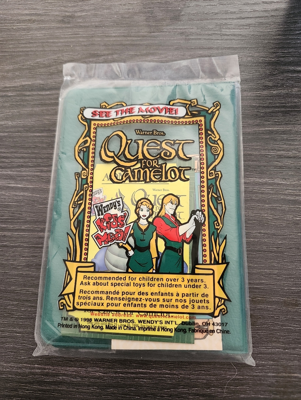 Warner Bros Quest for Camelot Passport Wendy's Kids Meal Toy 1998 Vintage Sealed